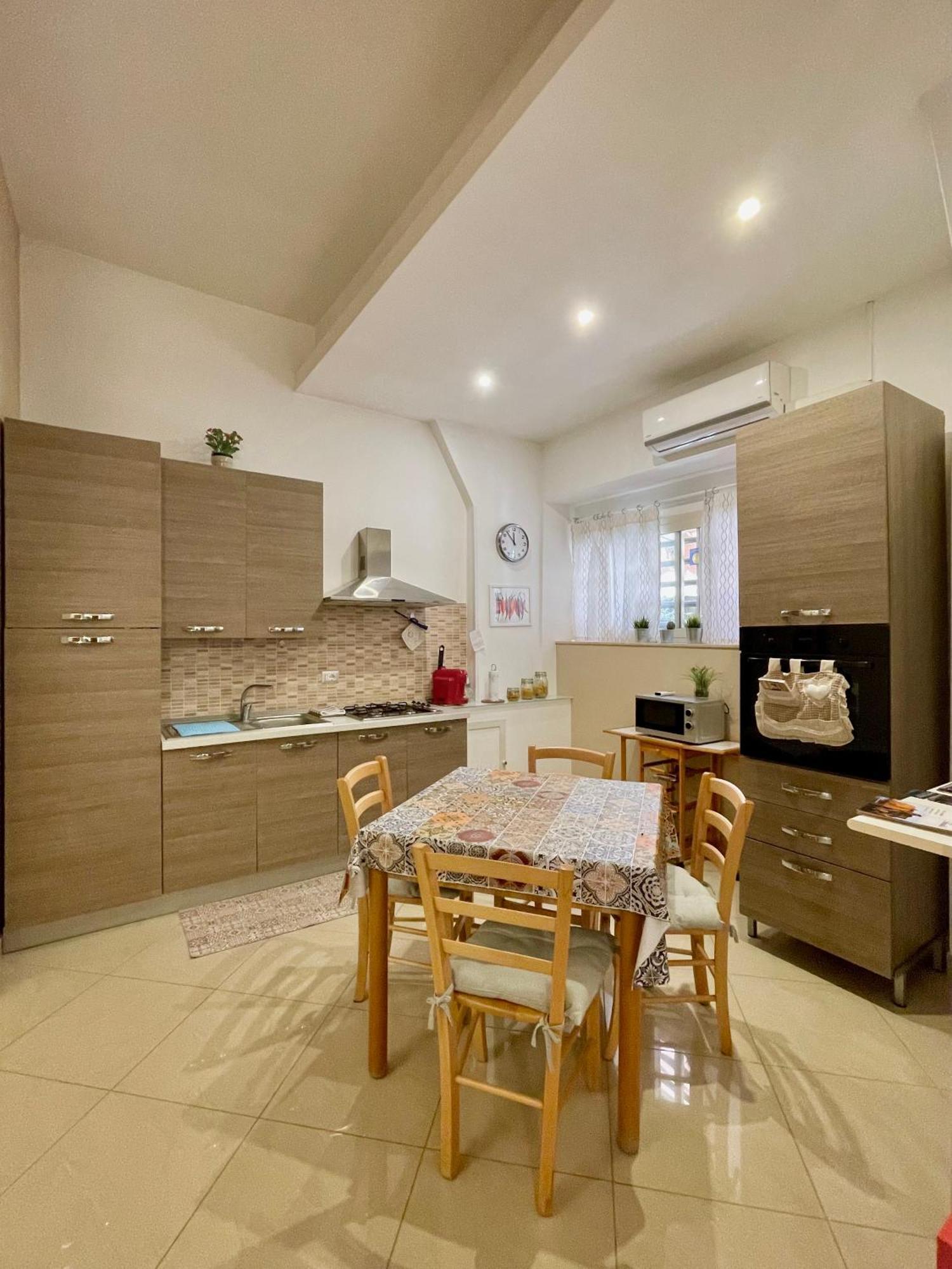 Apartament Ciraulo Catania Centro Storico Buitenkant foto